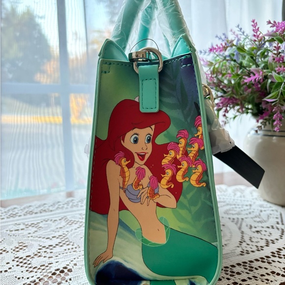 NWT-Disney Loungefly The Little Mermaid Princess Scenes Crossbody Bag - Picture 3 of 7